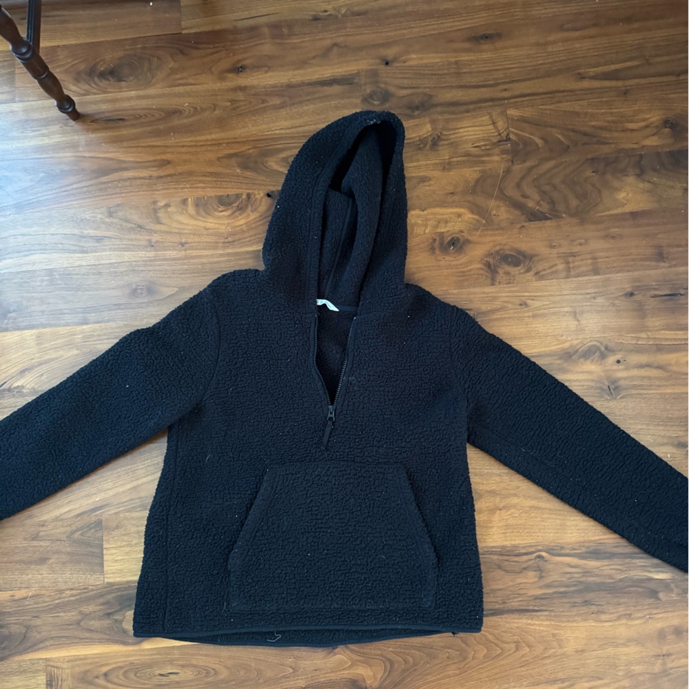 women’s Black Hooded sherpa